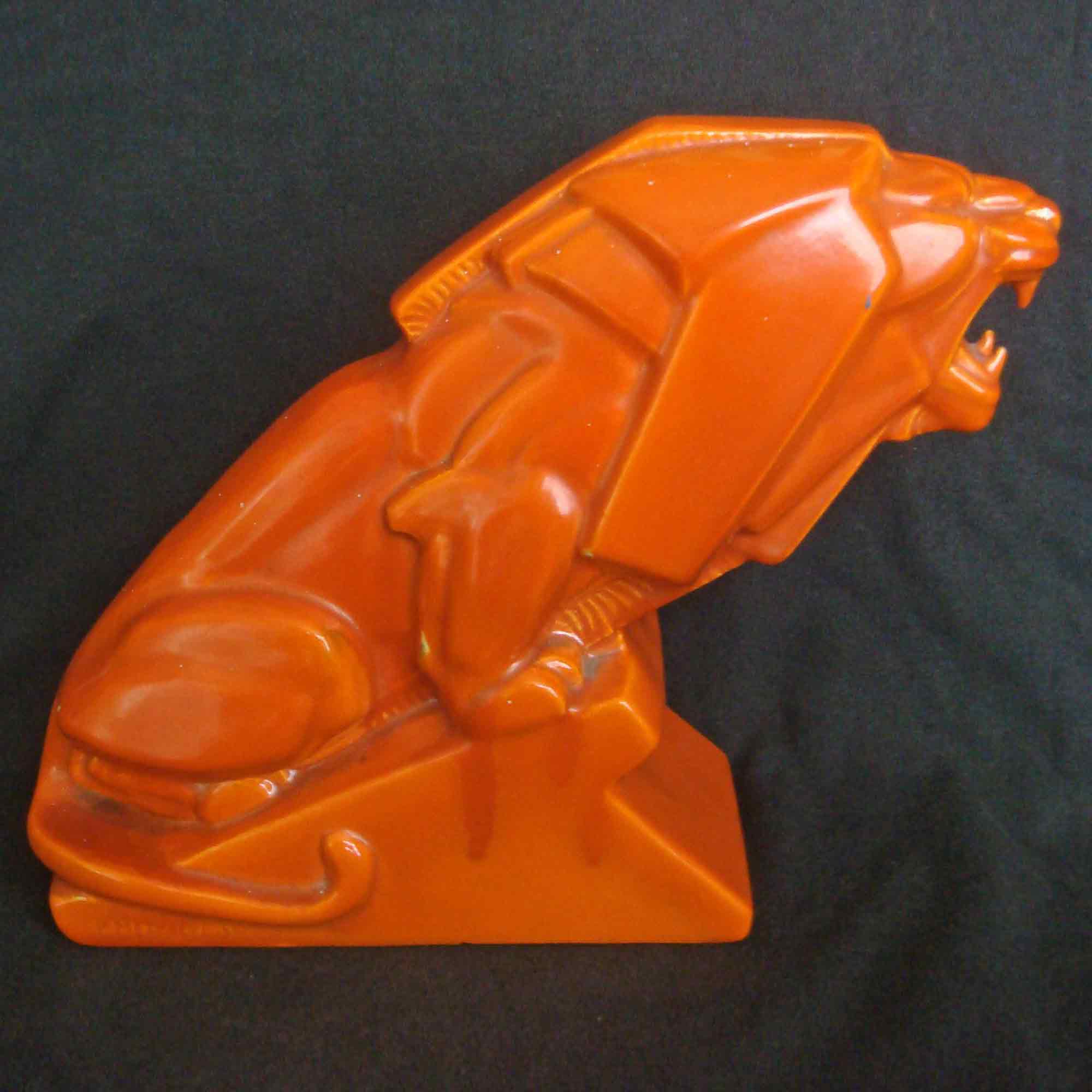 Ashtead Potters M2 Lion of Industry Orange