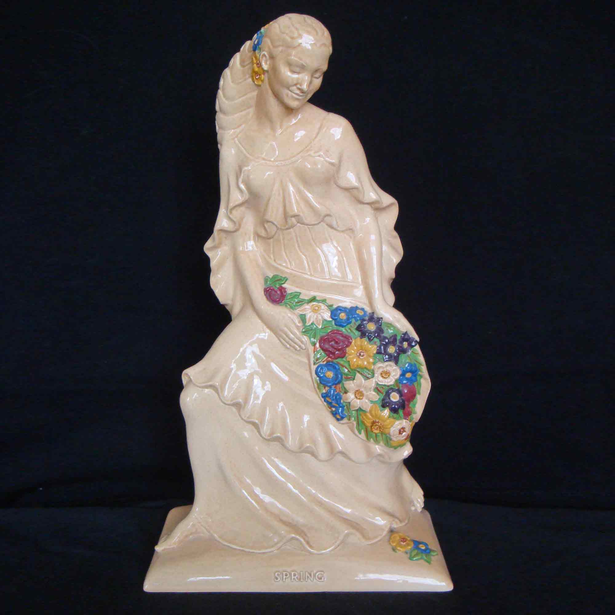 Ashtead Potters M103 'Spring' Figurine