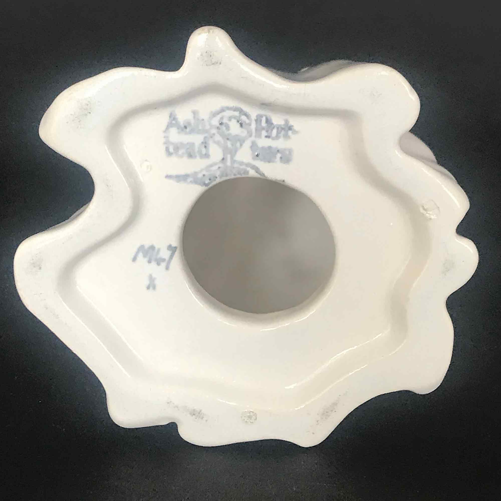 Ashtead Potters M47 Phoebe Stabler Figurine