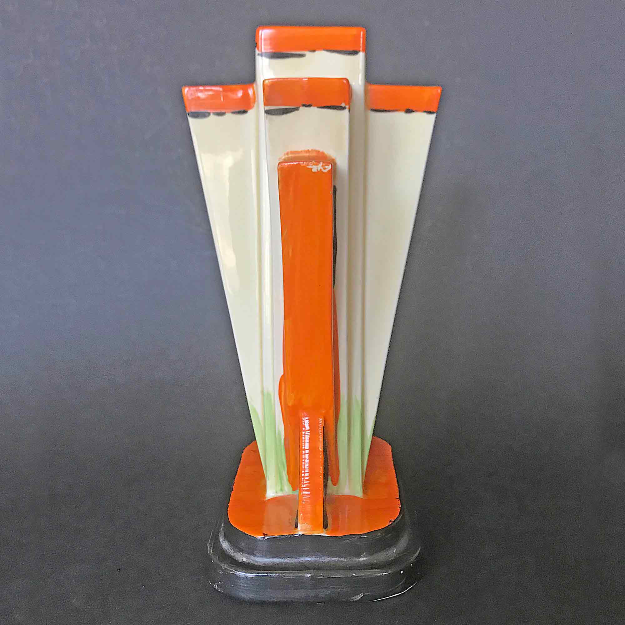 Myott Moderne Vase 8519 Myott Moderne Vase 8519