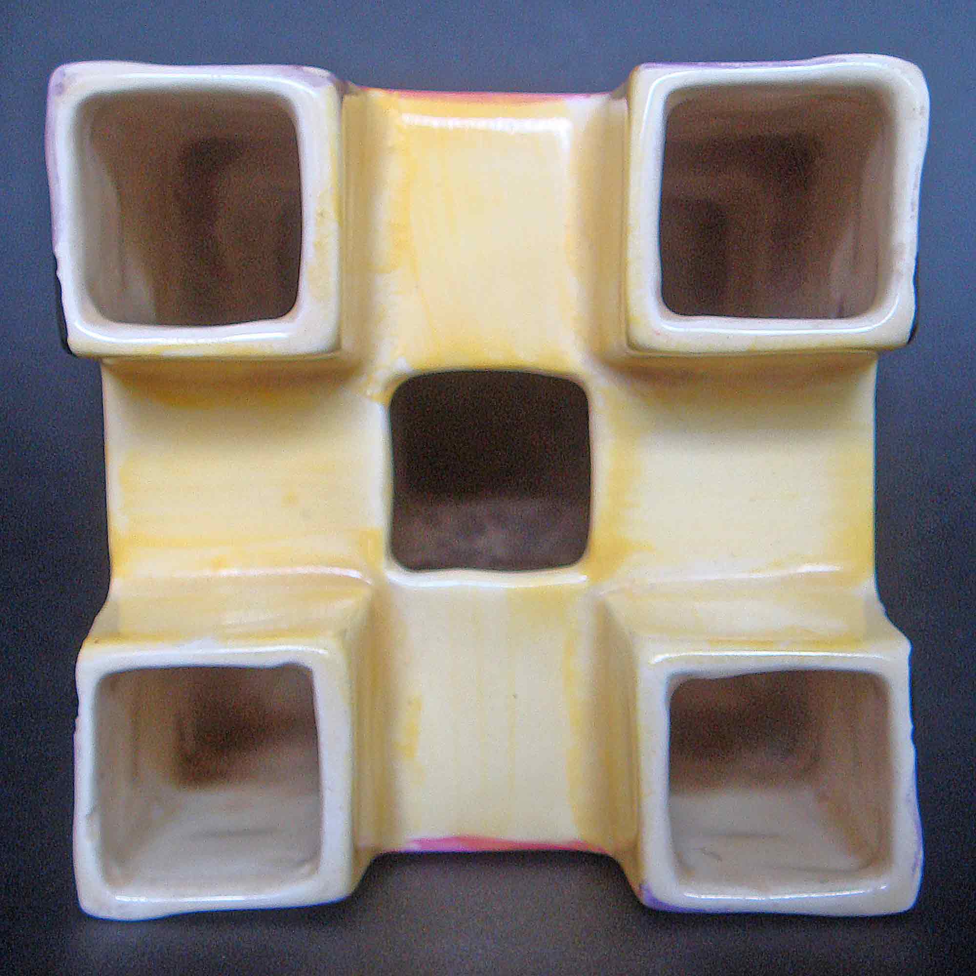 Myott Tower Vase 8943 (Liquorice Pattern)